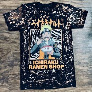 Naruto Shippuden Collection T Shirt. Small but runs big. Bleached 100% Cotton